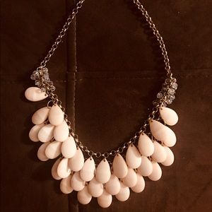Statement necklace